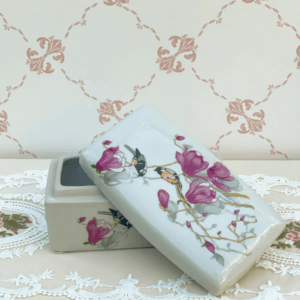 HDE_Magnolia Jewel Box_DEAC2046