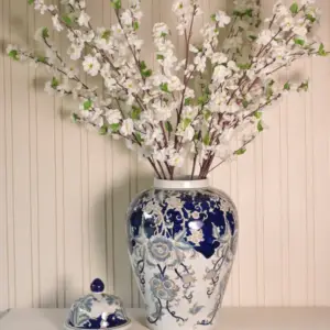 HDE_Azul Ginger Jar Large_DEAC1940