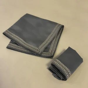 HDE_Silver Leaf Napkins set of 4_TTAC0398